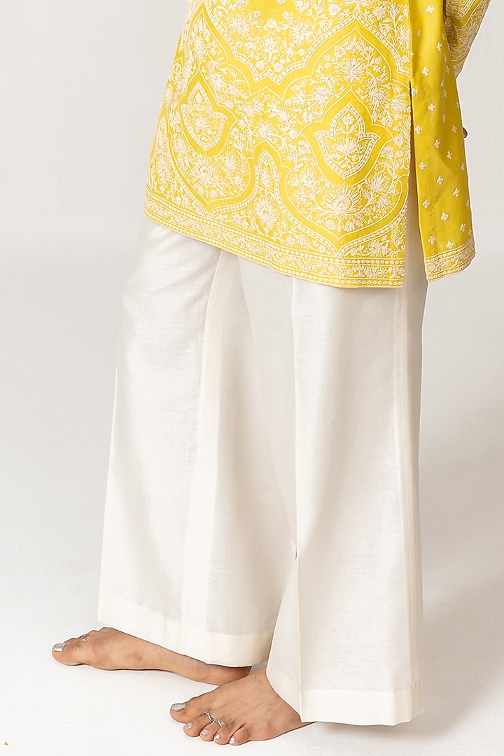Sunshine Yellow Chanderi Dori Embroidered Handloom Kurta Set by Wabi Sabi Men at Pernia's Pop Up Shop