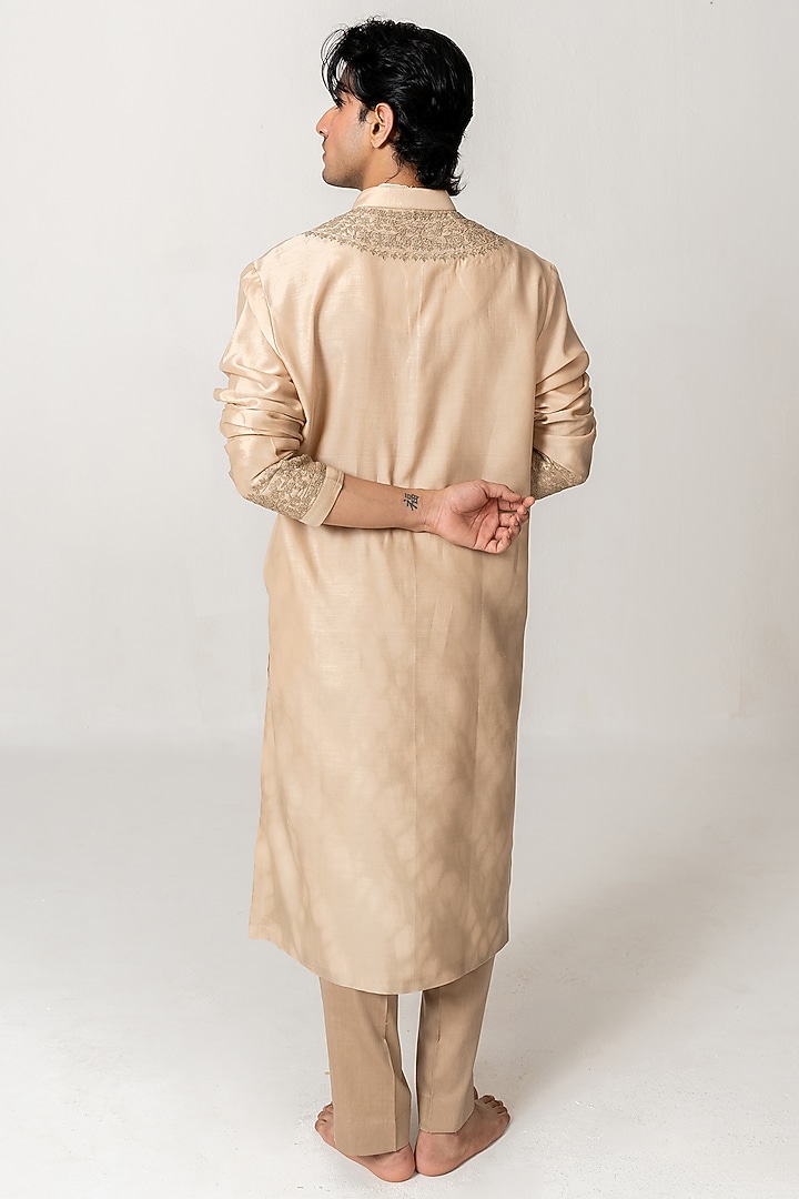 Beige Chanderi Marodi Embroidered Handloom Kurta Set by Wabi Sabi Men at Pernia's Pop Up Shop