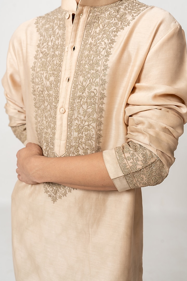 Beige Chanderi Marodi Embroidered Handloom Kurta Set by Wabi Sabi Men at Pernia's Pop Up Shop