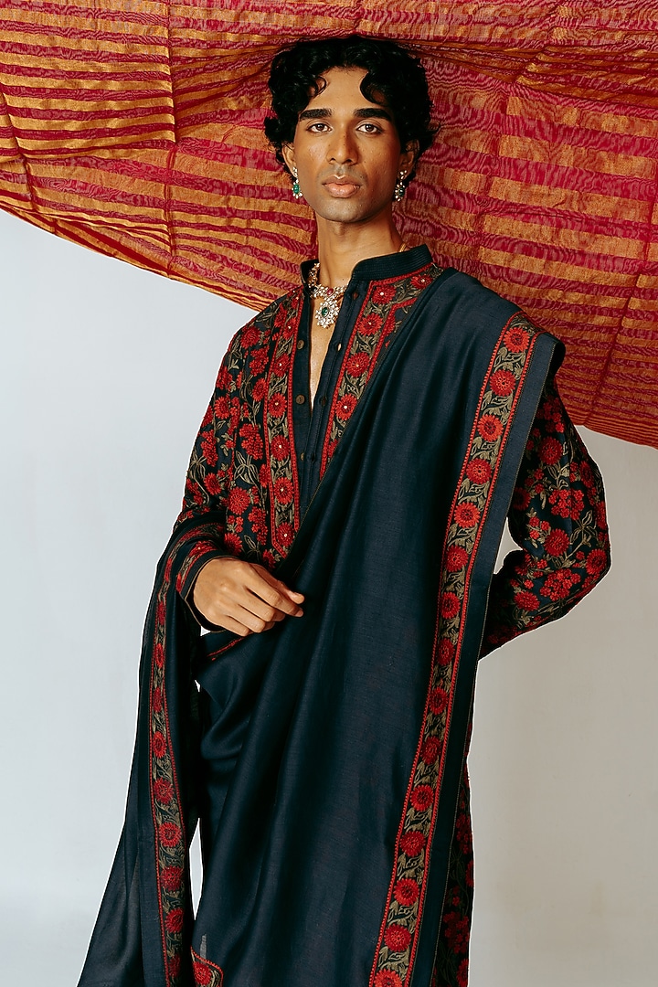 Midnight Blue Chanderi Aari Embroidered Kurta Set by Wabi Sabi Men at Pernia's Pop Up Shop