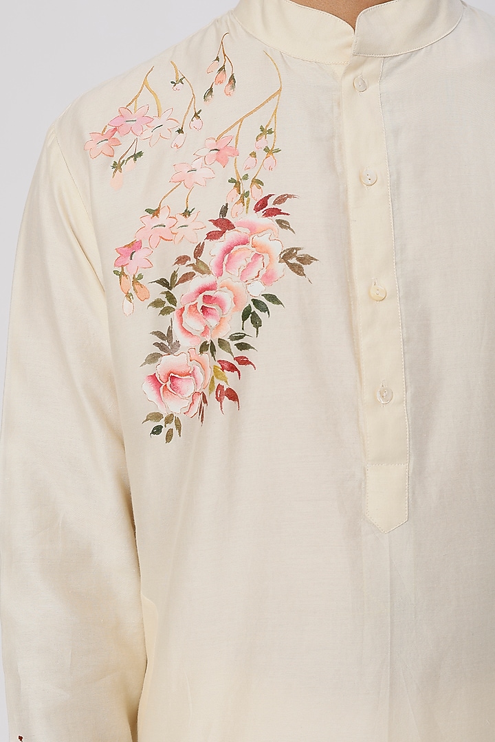 Ivory Chanderi Hand Painted Kurta Set by Wabi Sabi Men at Pernia's Pop Up Shop