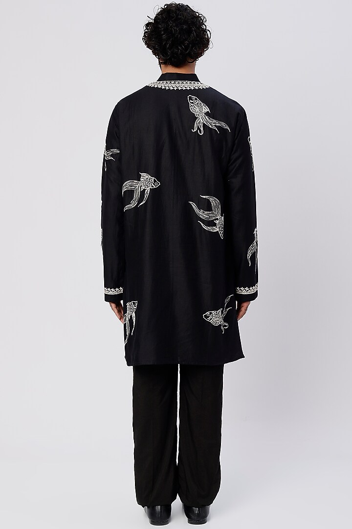 Black Embroidered Kurta Set by Wabi Sabi Men at Pernia's Pop Up Shop