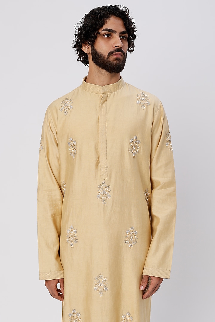 Beige Chanderi Handloom Hand Embroidered Kurta Set by Wabi Sabi Men at Pernia's Pop Up Shop