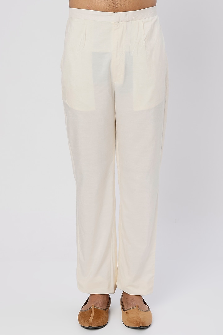 Ivory Chanderi Embroidered Kurta Set by Wabi Sabi Men at Pernia's Pop Up Shop
