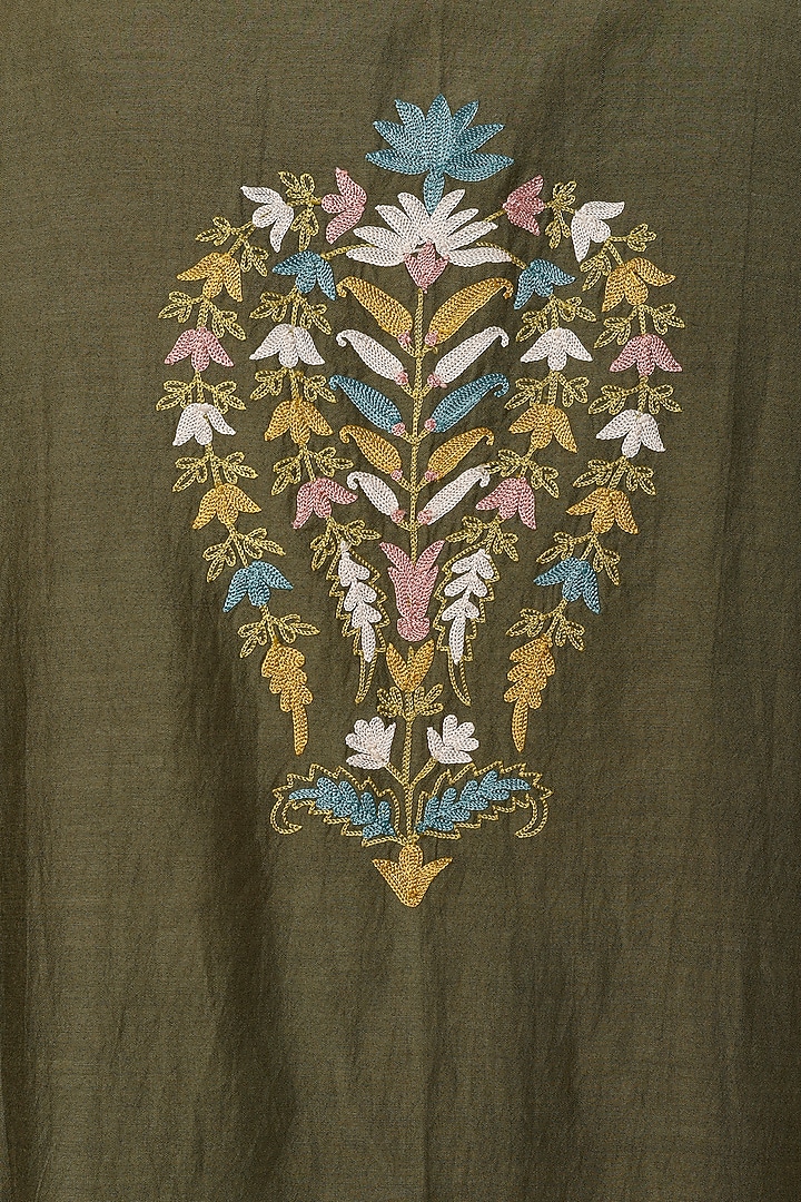 Olive Green Embroidered Kurta Set by Wabi Sabi Men at Pernia's Pop Up Shop
