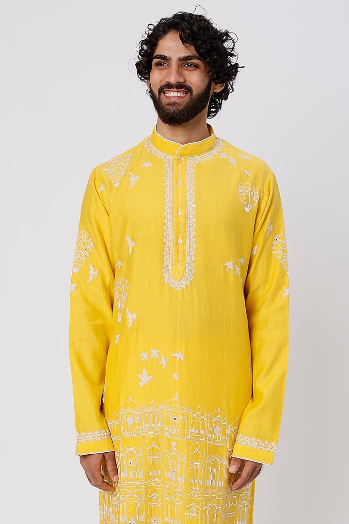 Yellow Chanderi Handloom Cutdana Hand Embroidered Kurta Set by Wabi Sabi Men at Pernia's Pop Up Shop