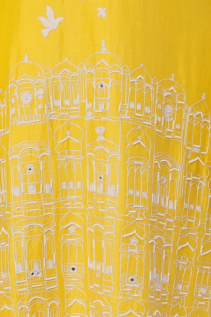 Yellow Chanderi Handloom Cutdana Hand Embroidered Kurta Set by Wabi Sabi Men at Pernia's Pop Up Shop