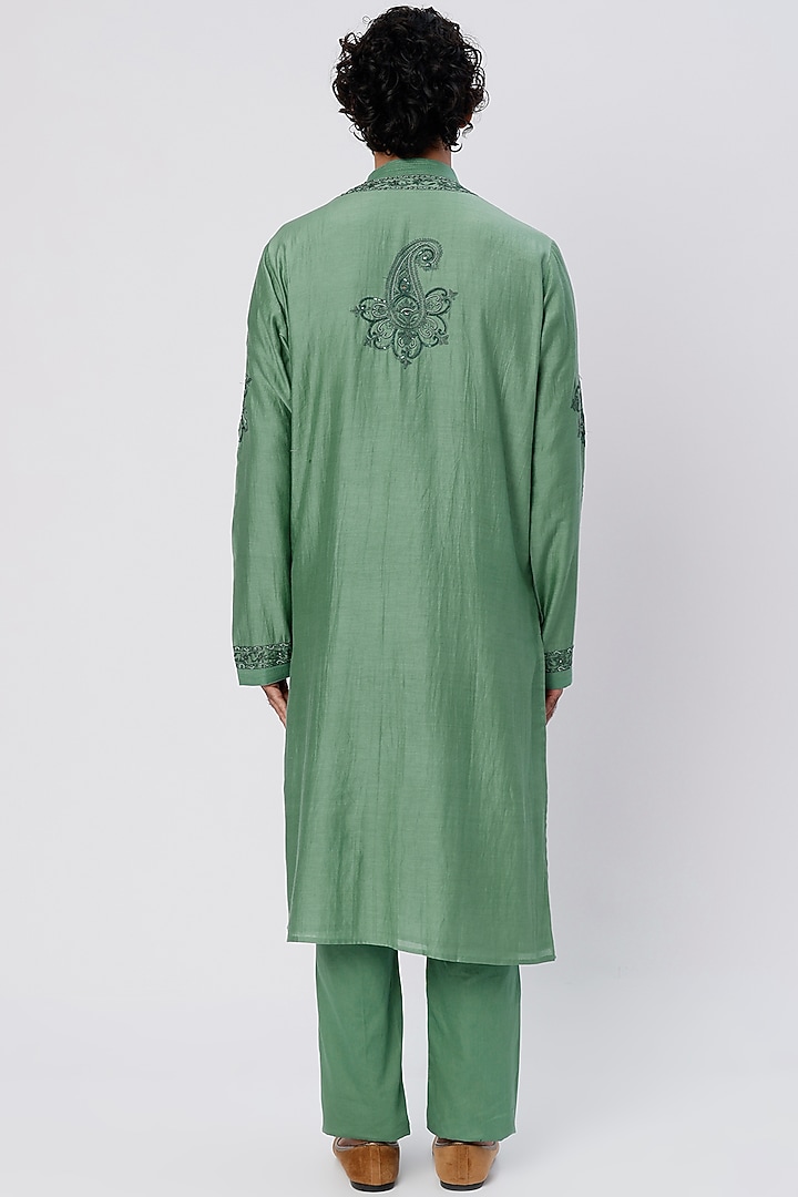 Moss Green Chanderi Handloom Aari Hand Embroidered Kurta Set by Wabi Sabi Men at Pernia's Pop Up Shop