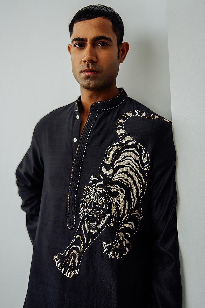 Charcoal Black Chanderi Hand Embroidered Kurta Set by Wabi Sabi Men at Pernia's Pop Up Shop