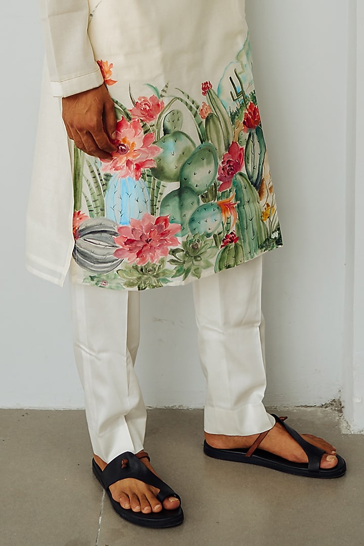Ivory Chanderi Hand Painted Kurta Set by Wabi Sabi Men at Pernia's Pop Up Shop