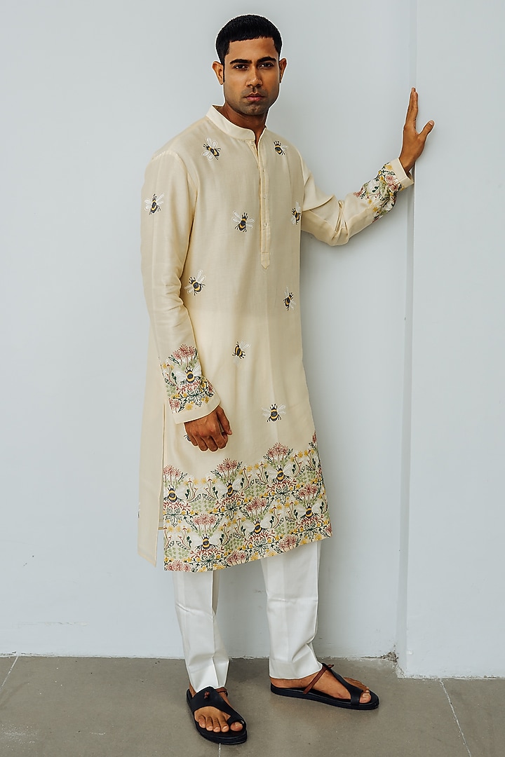 Beige Chanderi Embroidered Kurta Set by Wabi Sabi Men at Pernia's Pop Up Shop