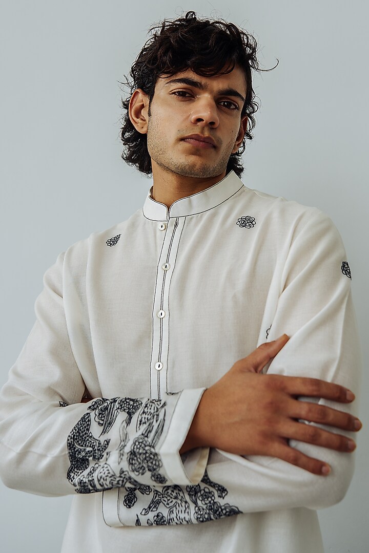 Ivory Chanderi Embroidered Kurta Set by Wabi Sabi Men at Pernia's Pop Up Shop