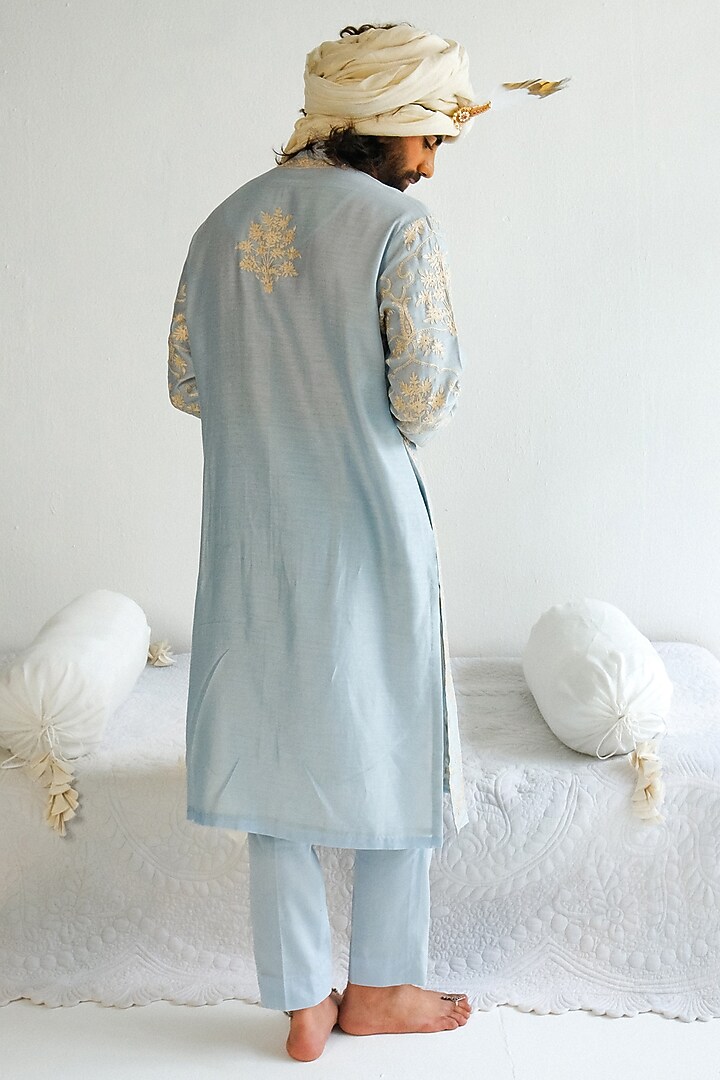 Powder Blue Chanderi Handloom Aari Embroidered Kurta Set by Wabi Sabi Men at Pernia's Pop Up Shop