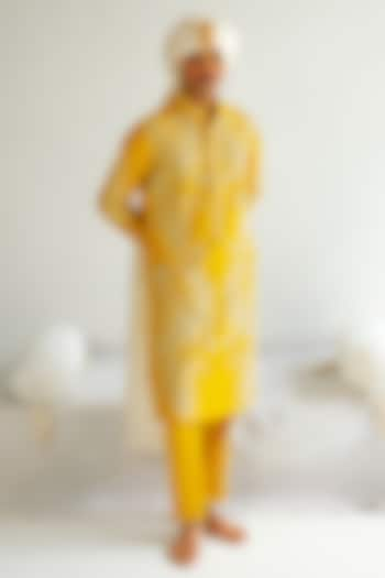 Mustard Yellow Chanderi Handloom Marodi Embroidered Kurta Set by WABI SABI at Pernia's Pop Up Shop