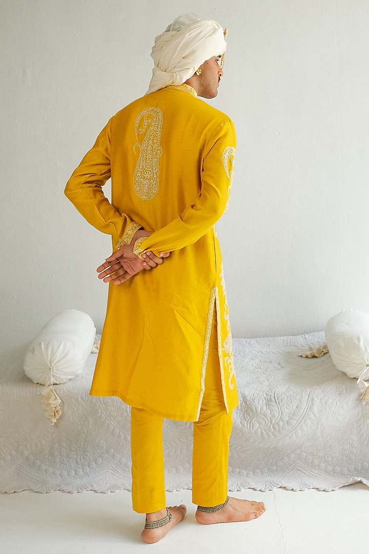 Mustard Yellow Chanderi Handloom Marodi Embroidered Kurta Set by Wabi Sabi Men at Pernia's Pop Up Shop