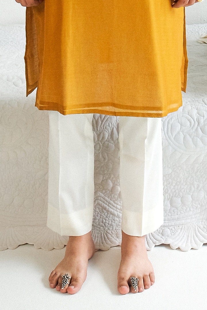 Dark Mustard Chanderi Handloom Dori Embroidered Kurta Set by Wabi Sabi Men at Pernia's Pop Up Shop