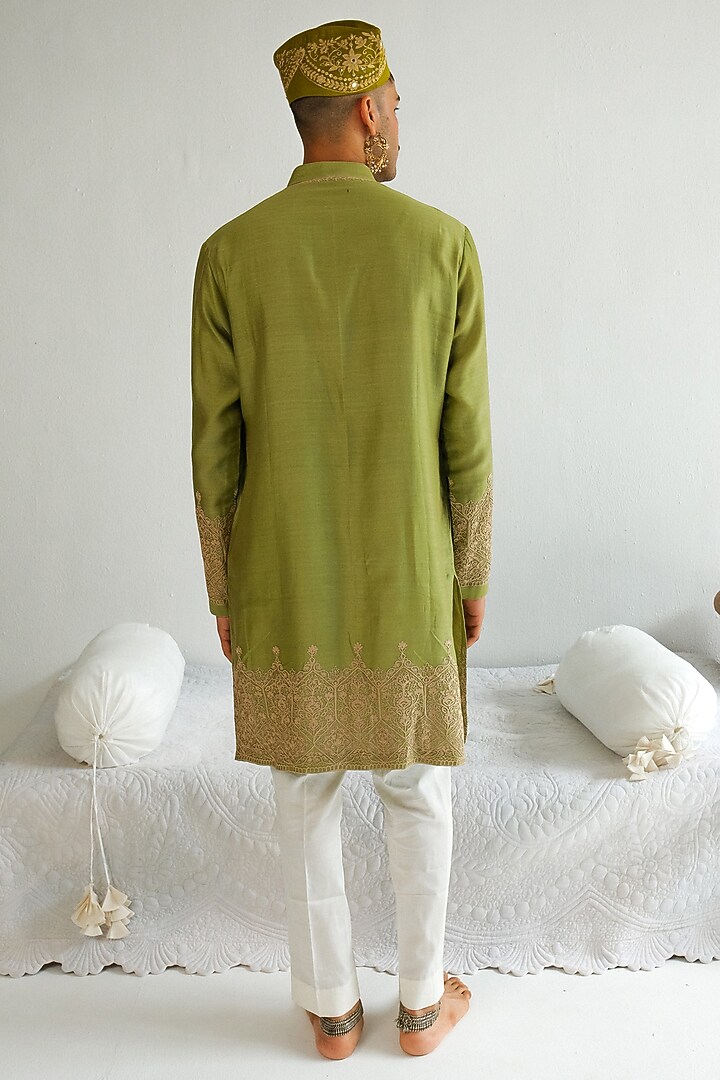 Pale Green Chanderi Handloom Dori Embroidered Kurta Set by Wabi Sabi Men at Pernia's Pop Up Shop