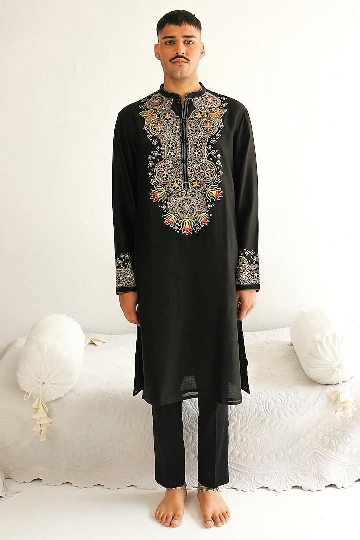 Black Chanderi Handloom Resham Embroidered Kurta Set by WABI SABI at Pernia's Pop Up Shop