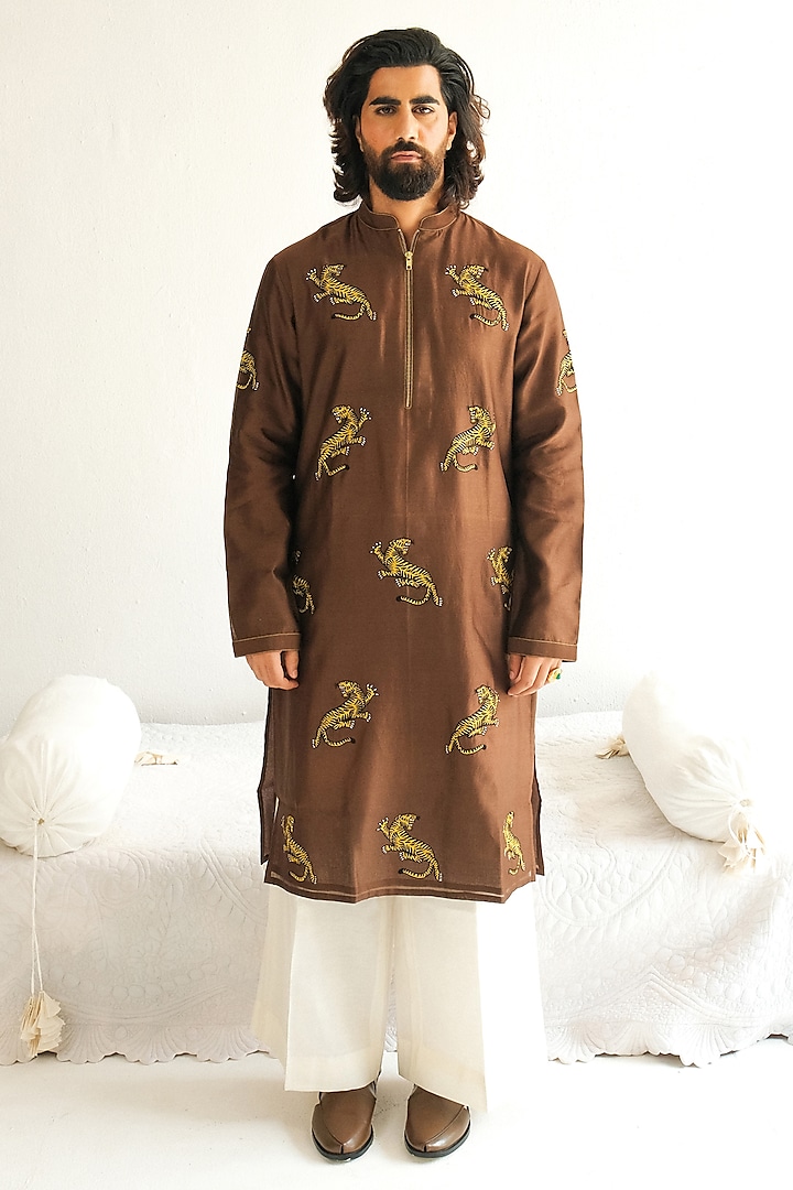 Chocolate-Colored Chanderi Handloom Resham Embroidered Kurta Set by WABI SABI