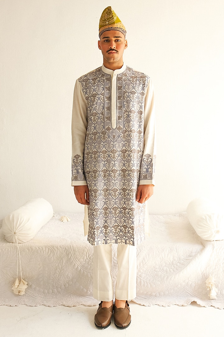 Ivory Chanderi Handloom Aari Embroidered Kurta Set by WABI SABI