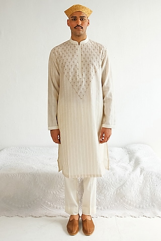 Ivory Chanderi Handloom Marodi Embroidered Kurta Set by Wabi Sabi Men