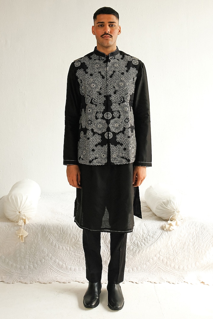 Black Cotton Silk Resham Embroidered Bundi Jacket Set by WABI SABI