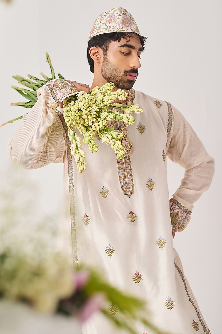 Ivory Chanderi Resham Embroidered Handloom Kurta Set by Wabi Sabi Men at Pernia's Pop Up Shop