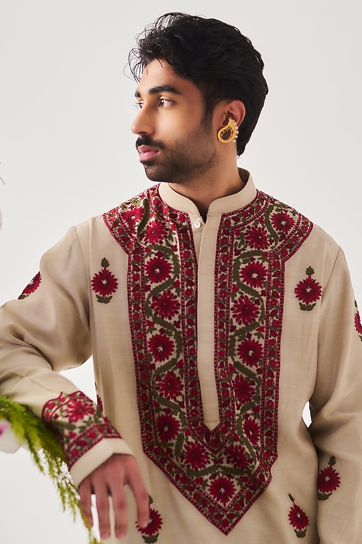 Light Beige Chanderi Aari Embroidered Handloom Kurta Set by Wabi Sabi Men at Pernia's Pop Up Shop