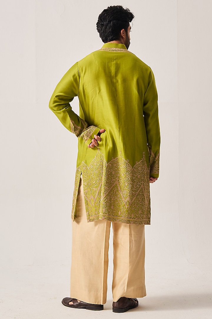 Leaf Green Chanderi Zari Embroidered Handloom Kurta Set by Wabi Sabi Men at Pernia's Pop Up Shop