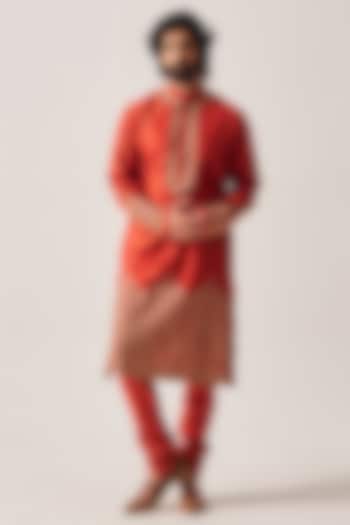 Rust Chanderi Zari Embroidered Handloom Kurta Set by Wabi Sabi Men at Pernia's Pop Up Shop