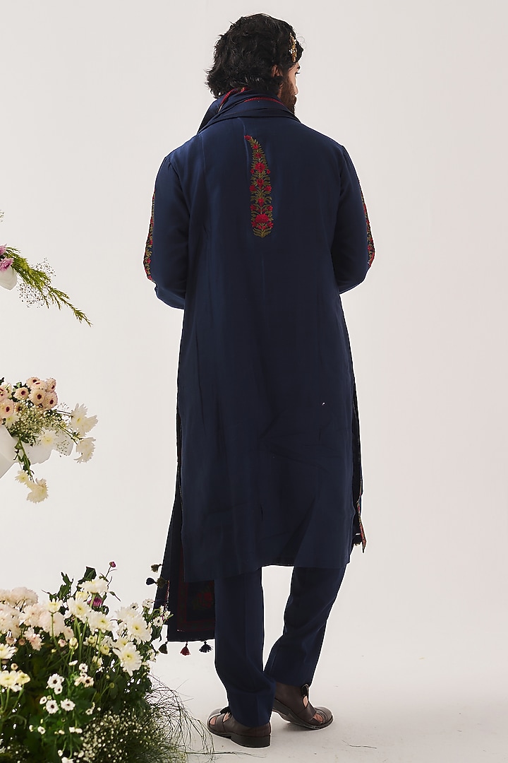 Midnight Blue Chanderi Aari Embroidered Handloom Kurta Set by Wabi Sabi Men at Pernia's Pop Up Shop