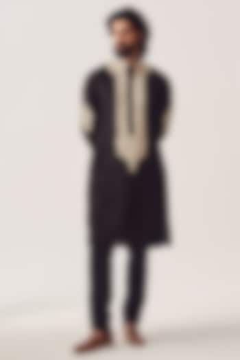 Black Chanderi Marodi Embroidered Handloom Kurta Set by Wabi Sabi Men at Pernia's Pop Up Shop