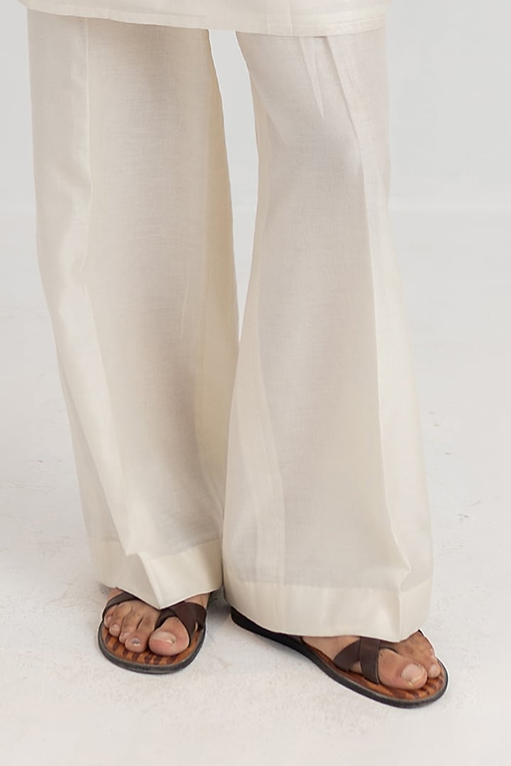 Ivory Handloom Chanderi Handpainted Open Bundi Jacket Set by Wabi Sabi Men at Pernia's Pop Up Shop