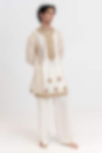 Ivory Handloom Chanderi Resham Embroidered Short Kurta Set by Wabi Sabi Men at Pernia's Pop Up Shop