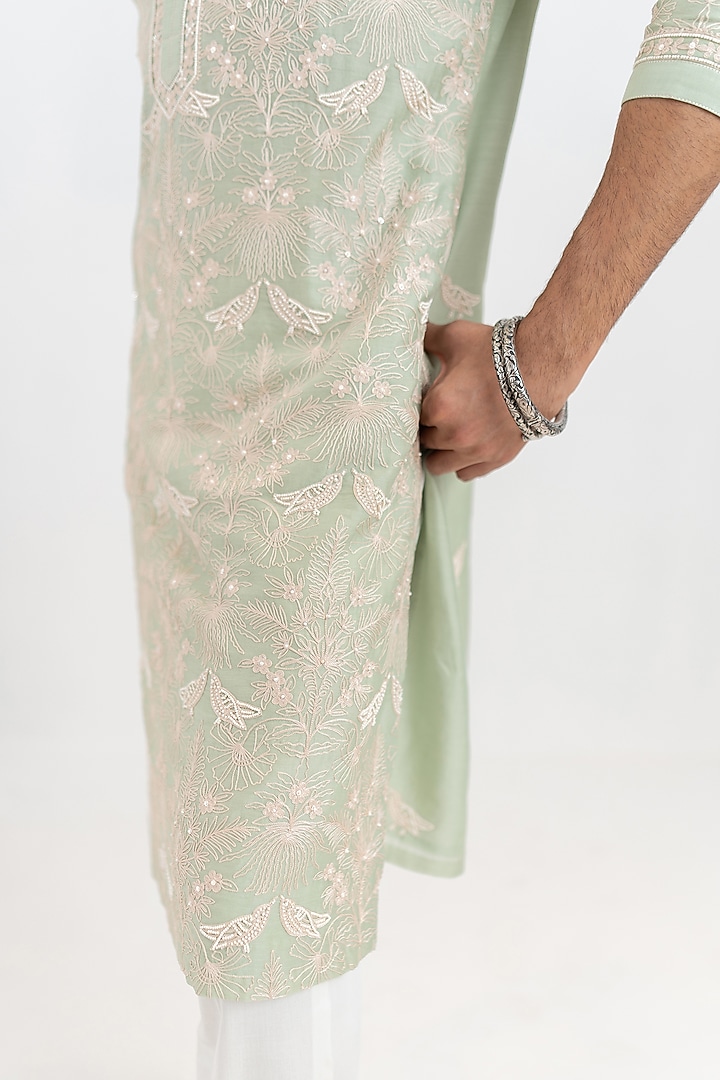 Mint Handloom Chanderi Aari Embroidered Kurta Set by Wabi Sabi Men at Pernia's Pop Up Shop