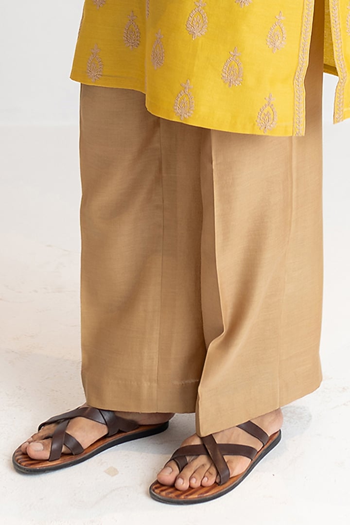 Muted Mustard Handloom Chanderi Dori Embroidered Short Kurta Set by Wabi Sabi Men at Pernia's Pop Up Shop