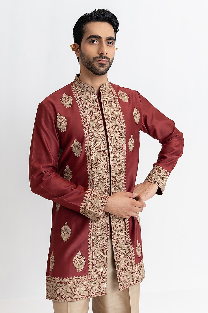 Antique Maroon Handloom Chanderi Dori Embroidered Kurta Set by Wabi Sabi Men at Pernia's Pop Up Shop