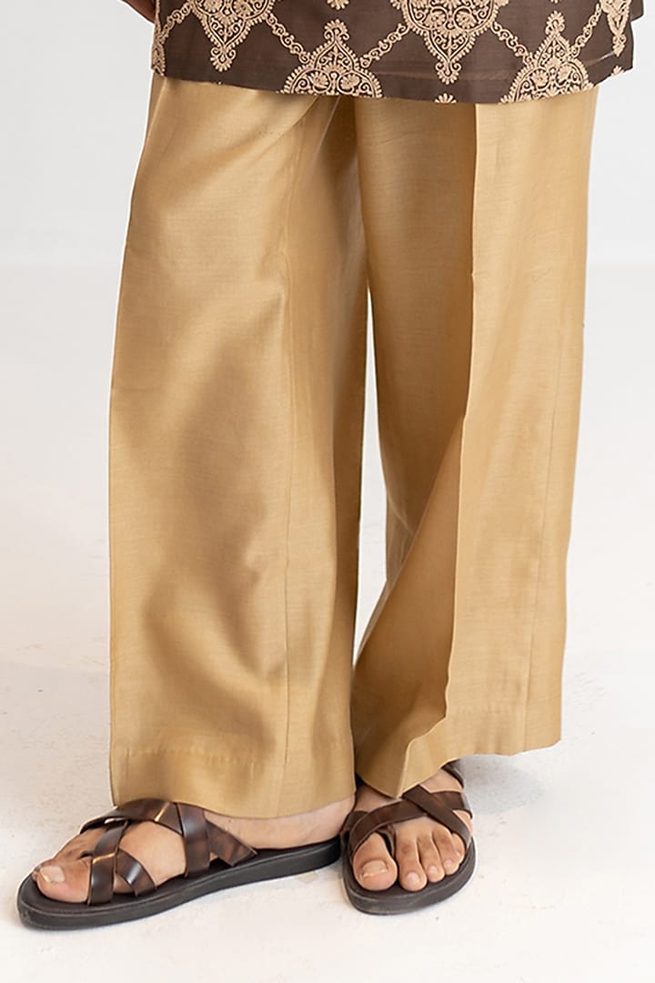 Chocolate Brown Handloom Chanderi Marodi Embroidered Short Kurta Set by Wabi Sabi Men at Pernia's Pop Up Shop