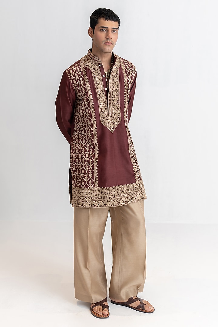 Plum Wine Handloom Chanderi Marodi Embroidered Short Kurta Set by Wabi Sabi Men at Pernia's Pop Up Shop