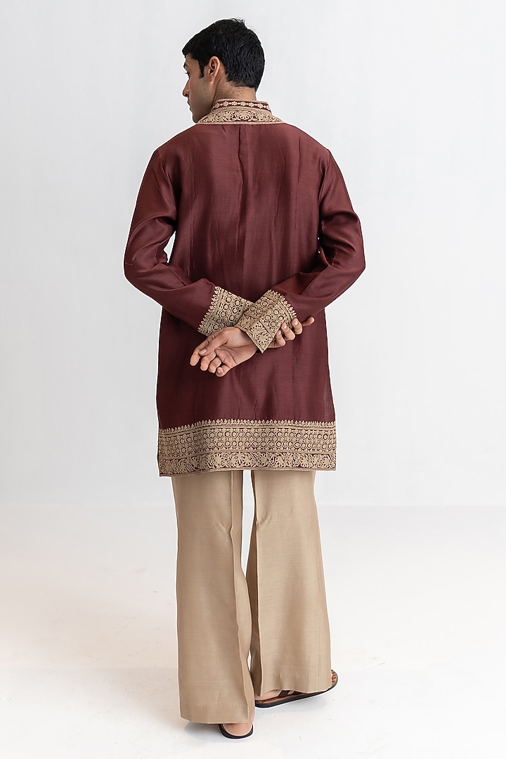 Plum Wine Handloom Chanderi Marodi Embroidered Short Kurta Set by Wabi Sabi Men at Pernia's Pop Up Shop