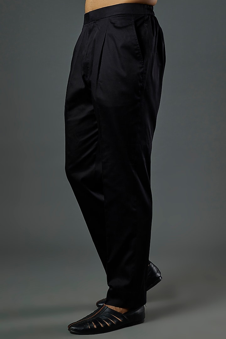Black Embroidered Kurta Set by Wabi Sabi Men at Pernia's Pop Up Shop