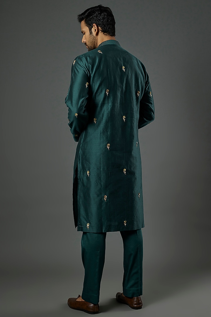 Teal Chanderi Handloom Sequins Hand Embroidered Kurta Set by Wabi Sabi Men at Pernia's Pop Up Shop