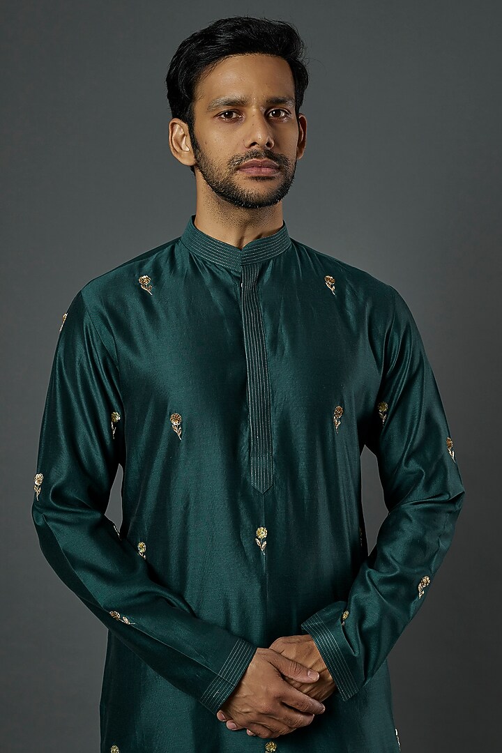 Teal Chanderi Handloom Sequins Hand Embroidered Kurta Set by Wabi Sabi Men at Pernia's Pop Up Shop