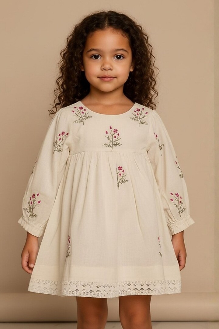 White Cotton Floral Embroidered Dress For Girls by Pooja Wang at Pernia's Pop Up Shop