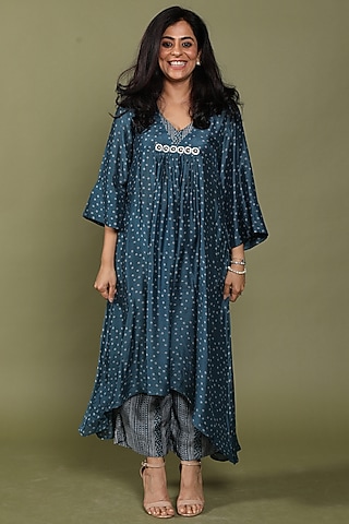 Indigo Blue Cotton Silk Embroidered Kurta Set by Wasabi