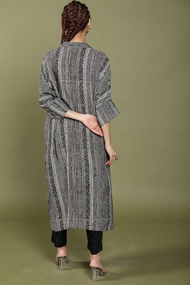 Black & Beige Dora Silk Printed Kurta Set by Wasabi at Pernia's Pop Up Shop