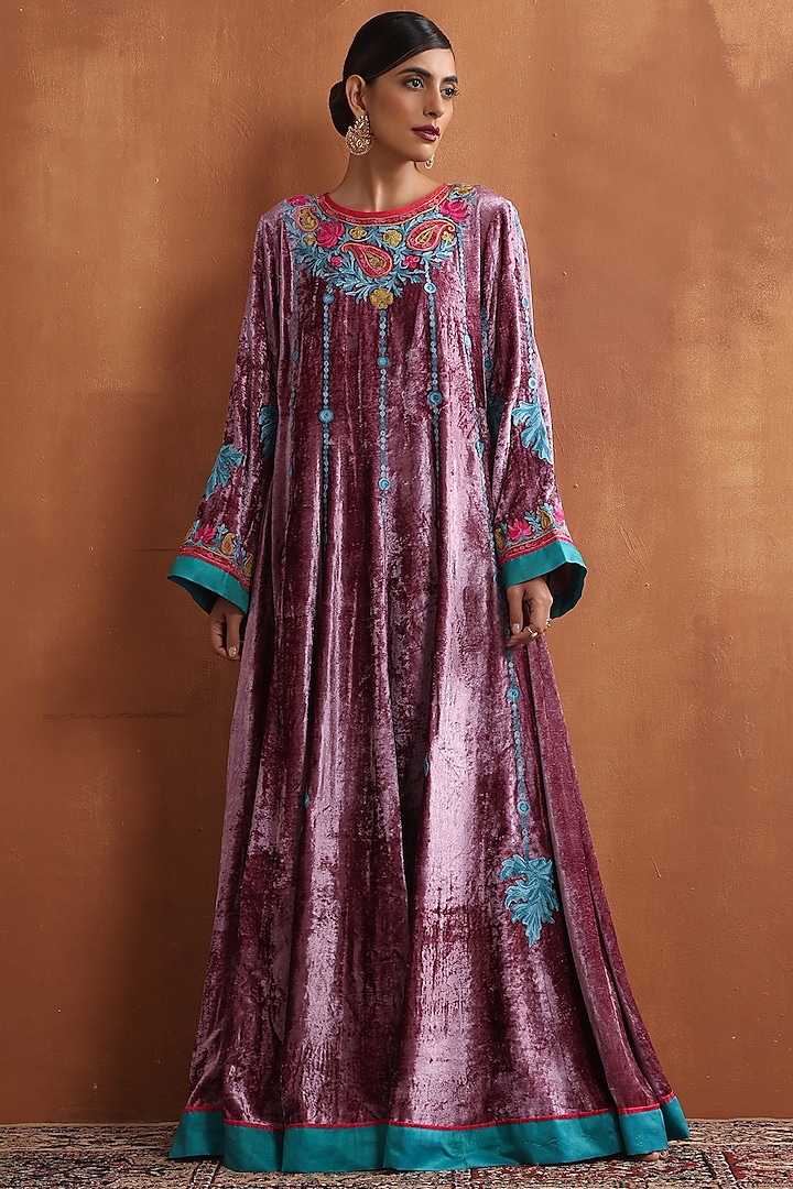 Dusty Pink & Firozi Makhmal Kashmiri Embroidered Party Wear Anarkali Set by Wazir C at Pernia's Pop Up Shop