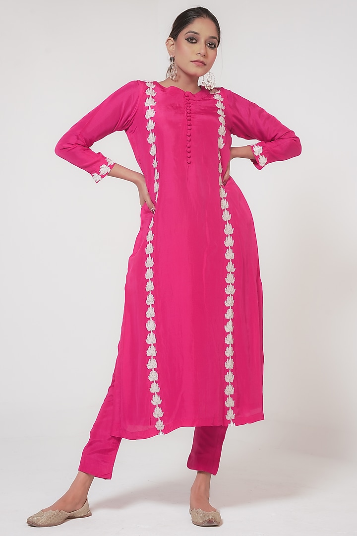 Pink Silk Kashmiri Silver Tilla & Aari Embroidered Kurta Set by Wazir C at Pernia's Pop Up Shop