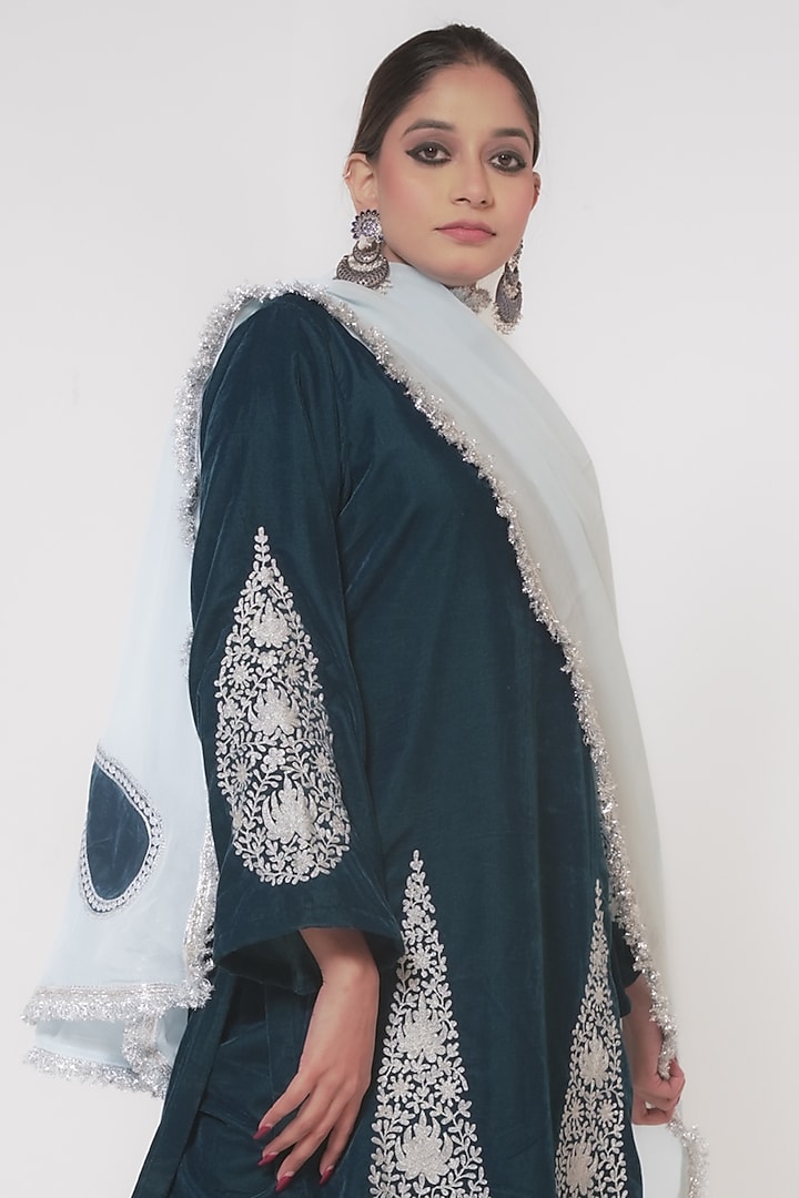 Teal Blue Velvet Kashmiri Silver Tilla Embroidered Kurta Set by Wazir C at Pernia's Pop Up Shop