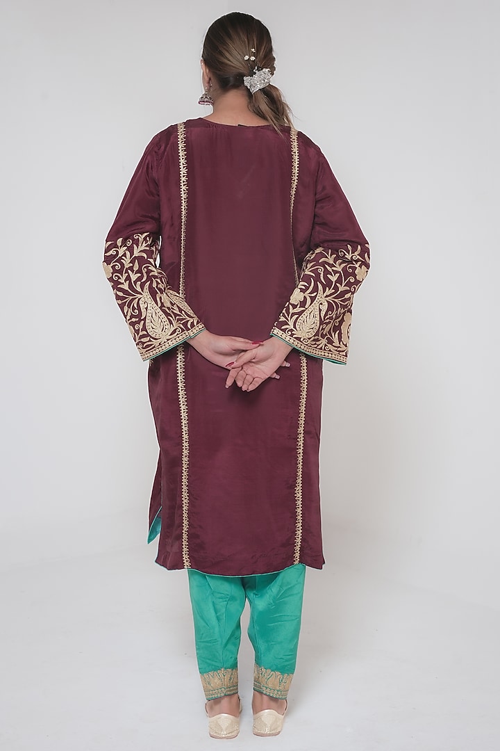Wine Silk Kashmiri Golden Tilla Embroidered Kurta Set by Wazir C at Pernia's Pop Up Shop